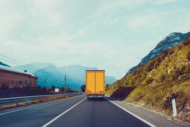 How Real-Time Shipment Tracking Improves Customer Satisfaction